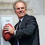 Roger Staubach endorse Denis Waitley